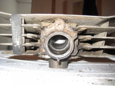 p6 auspuff.JPG